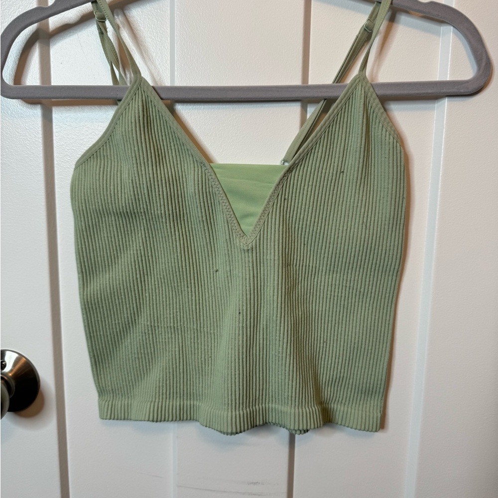 Green tank. Worn only once. Brand is Trixxi but it was bought at Francesca’s